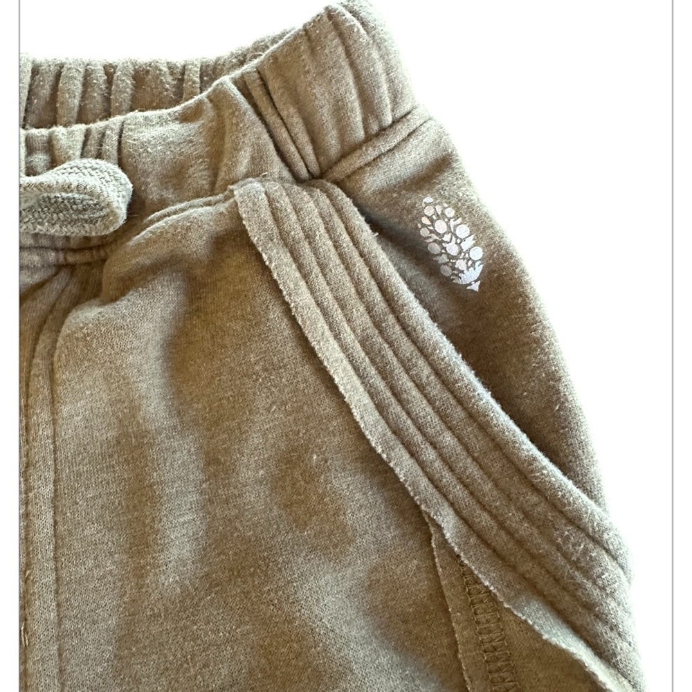 FP Movement by Free People Olive 🫒 Sweatpant Joggers Size Small - Picture 5 of 5